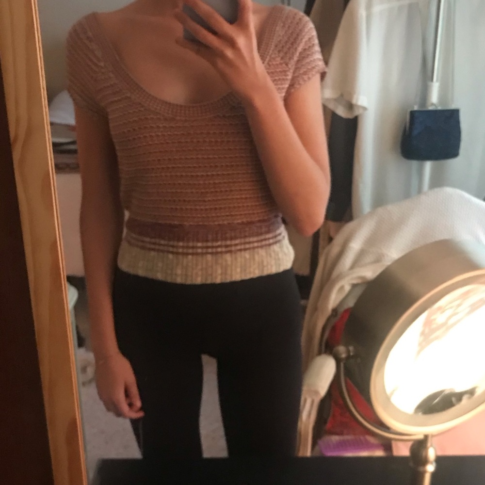 Free People top! Perfect condition. Size small!